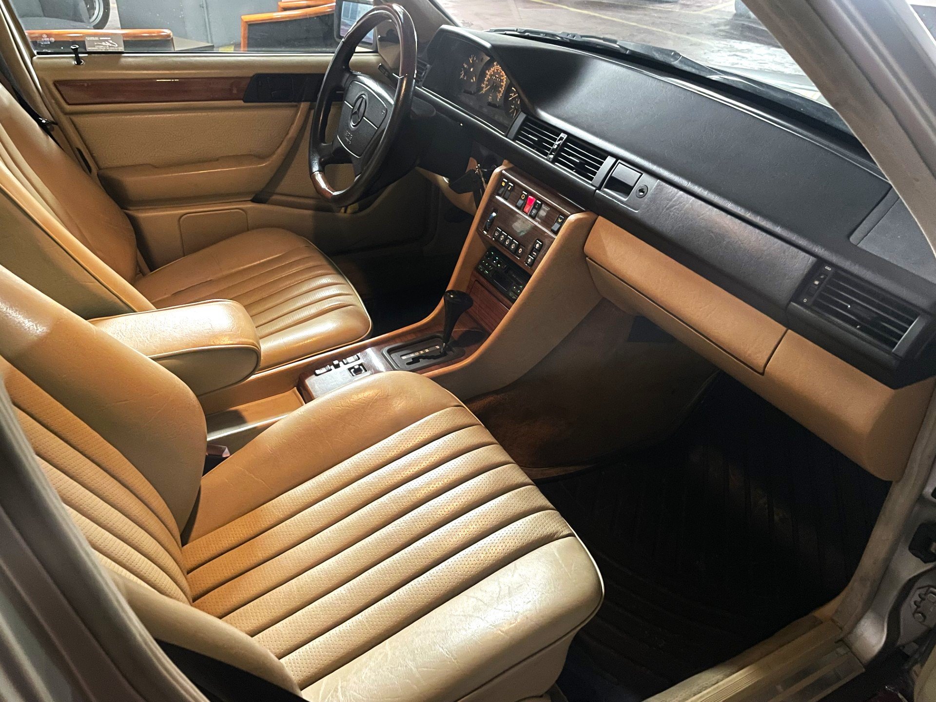 1992 Mercedes-Benz E-Class - 300D 2.5 Turbo Diesel, foto 10