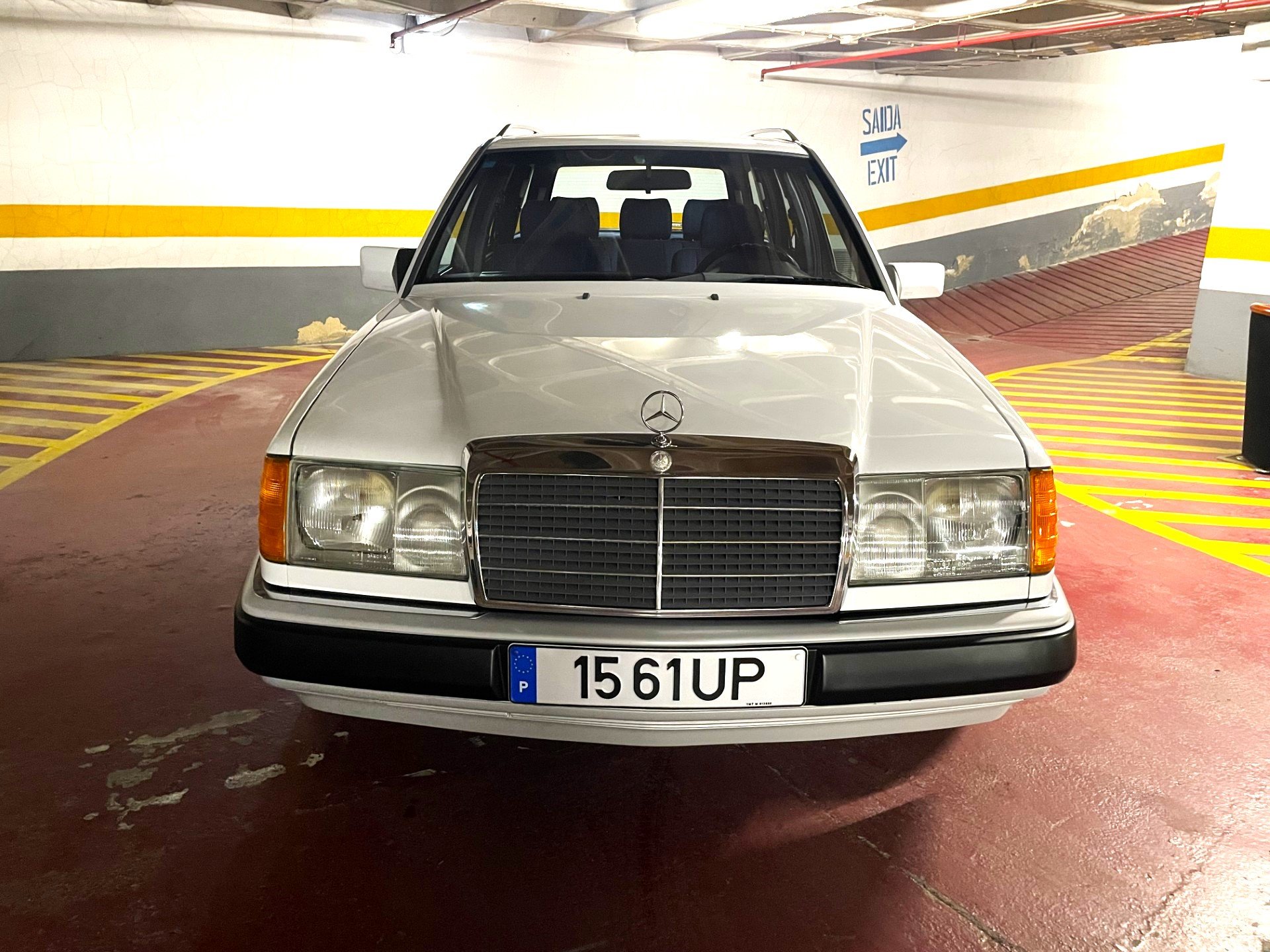 1990 Mercedes-Benz E-Class - 230 TE (W124), foto 2