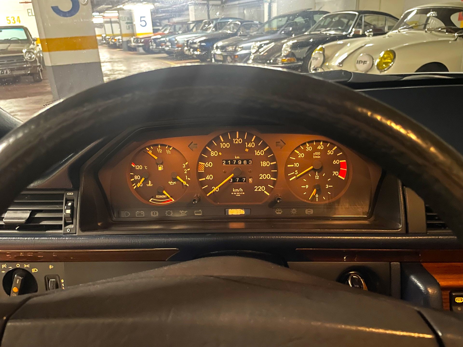 1990 Mercedes-Benz E-Class - 230 TE (W124), foto 7
