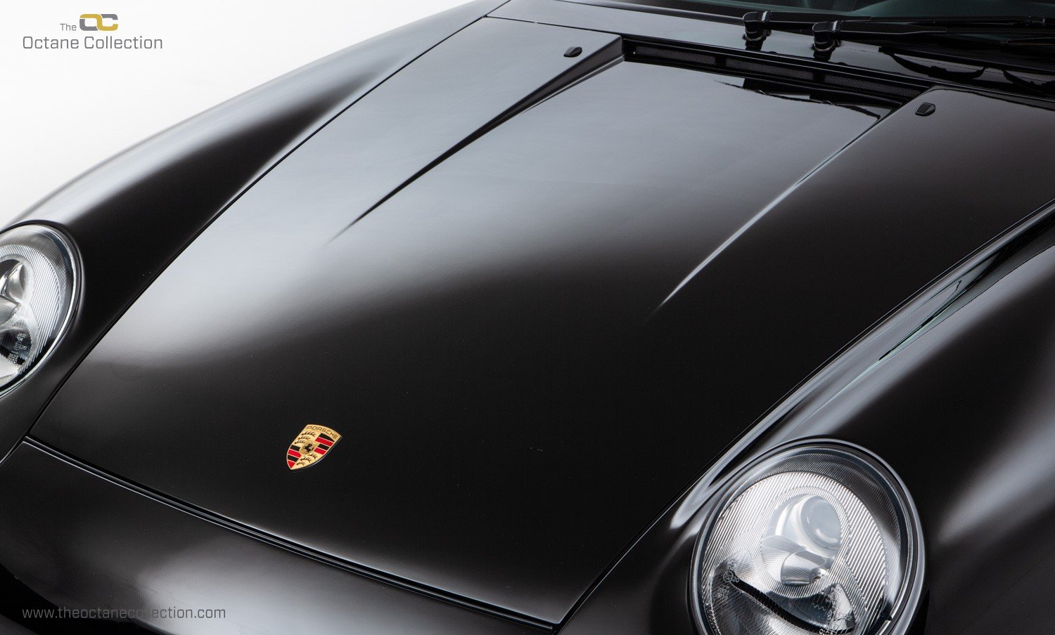 1995 Porsche 911 / 993 Carrera RS - PORSCHE 993 CARRERA RS // C00 GERMAN DELIVERED // SCHWARZ // M471 CLUBSPORT SPOILER PACK // FACTORY AIR CONDITIONING, foto 6