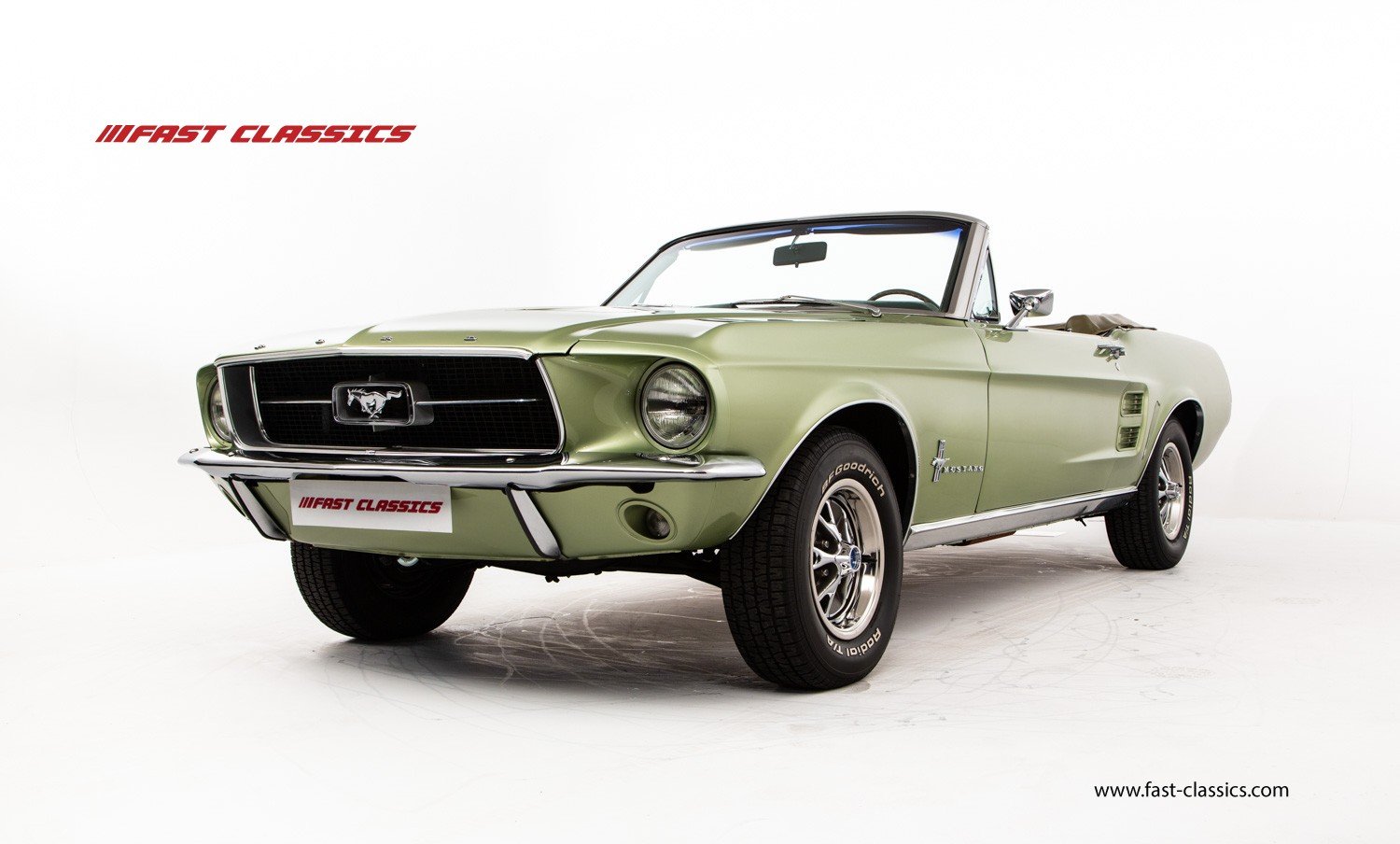 1967 Ford Mustang - FORD MUSTANG CONVERTIBLE // 1967 FACTORY 4-SPEED MANUAL // LIME GOLD METALLIC // HUGE HISTORY FILE, foto 2