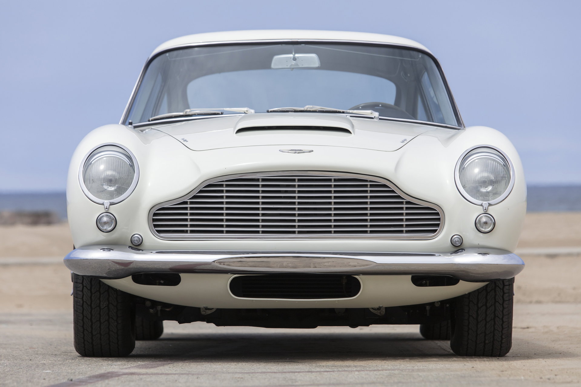 1965 Aston Martin DB5 - Coupe - LHD, foto 3