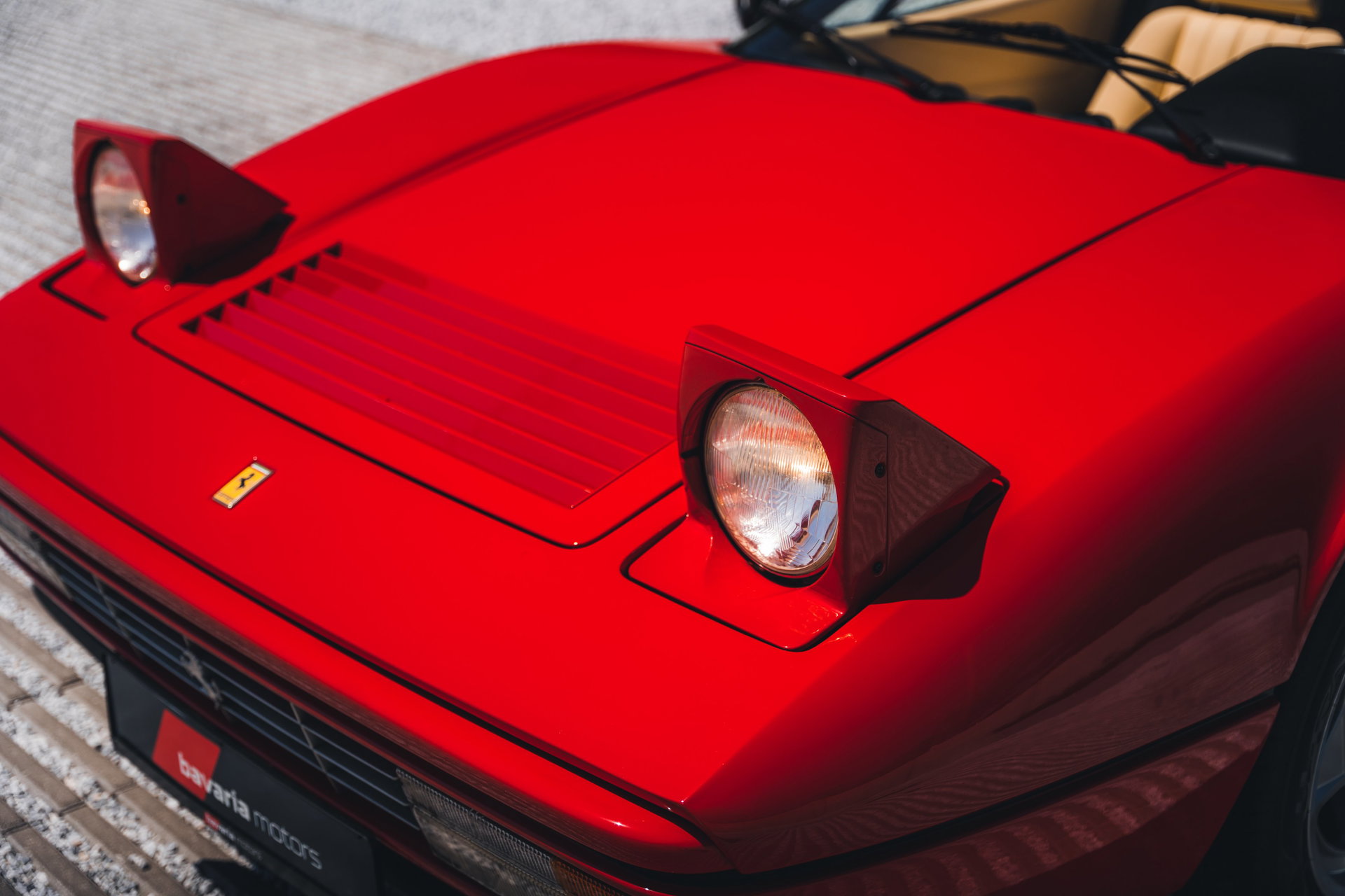1986 Ferrari 328 - GTS / Rosso Corsa / Crema Leather, foto 9