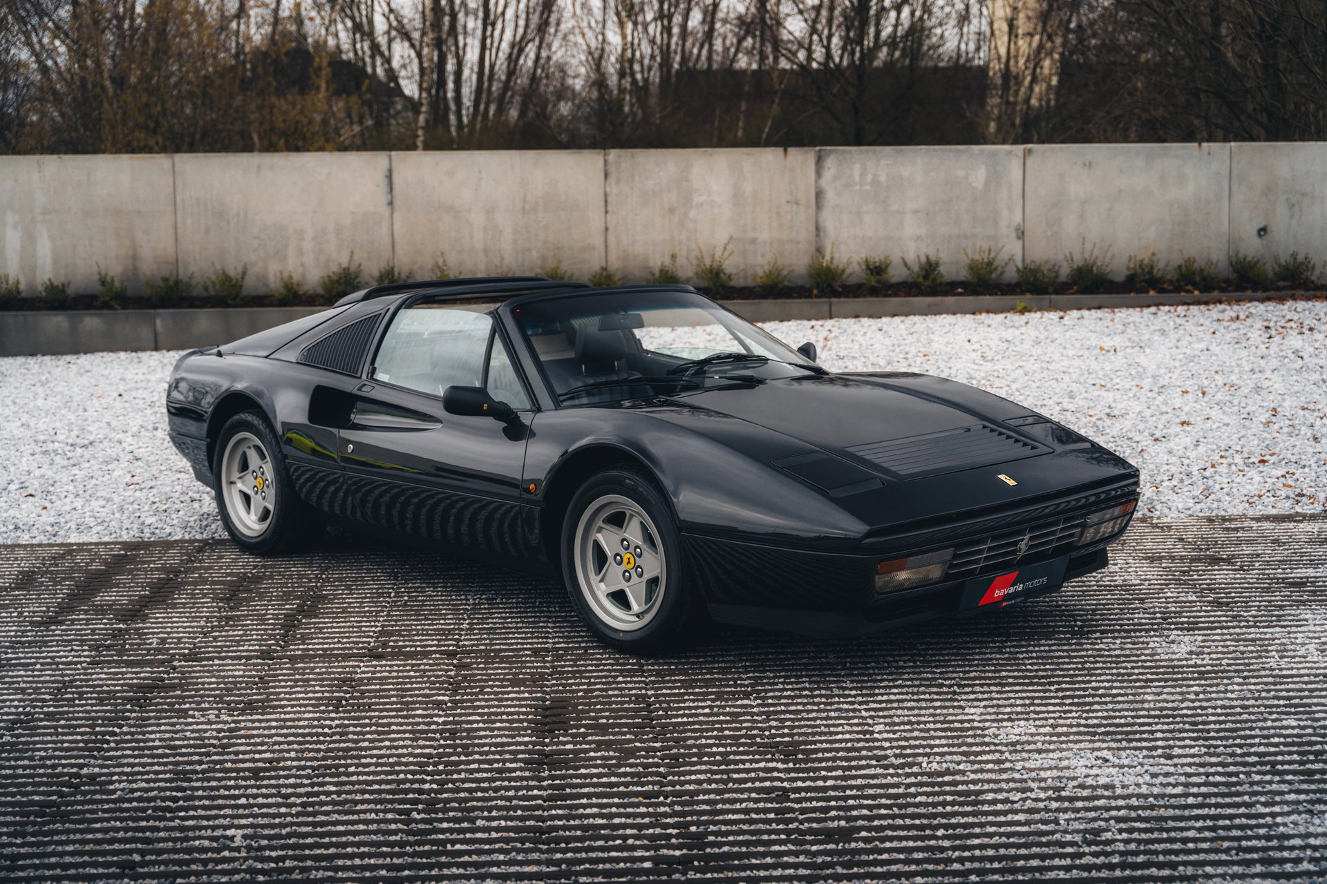 1987 Ferrari 328 - GTS / Nero Black / V8, foto 1