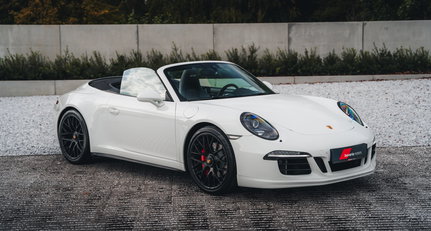 2016 Porsche 911 / 991 Carrera - 991.1 Carrera 4 GTS / Pure White / Carbon / Sport Chrono / BOSE