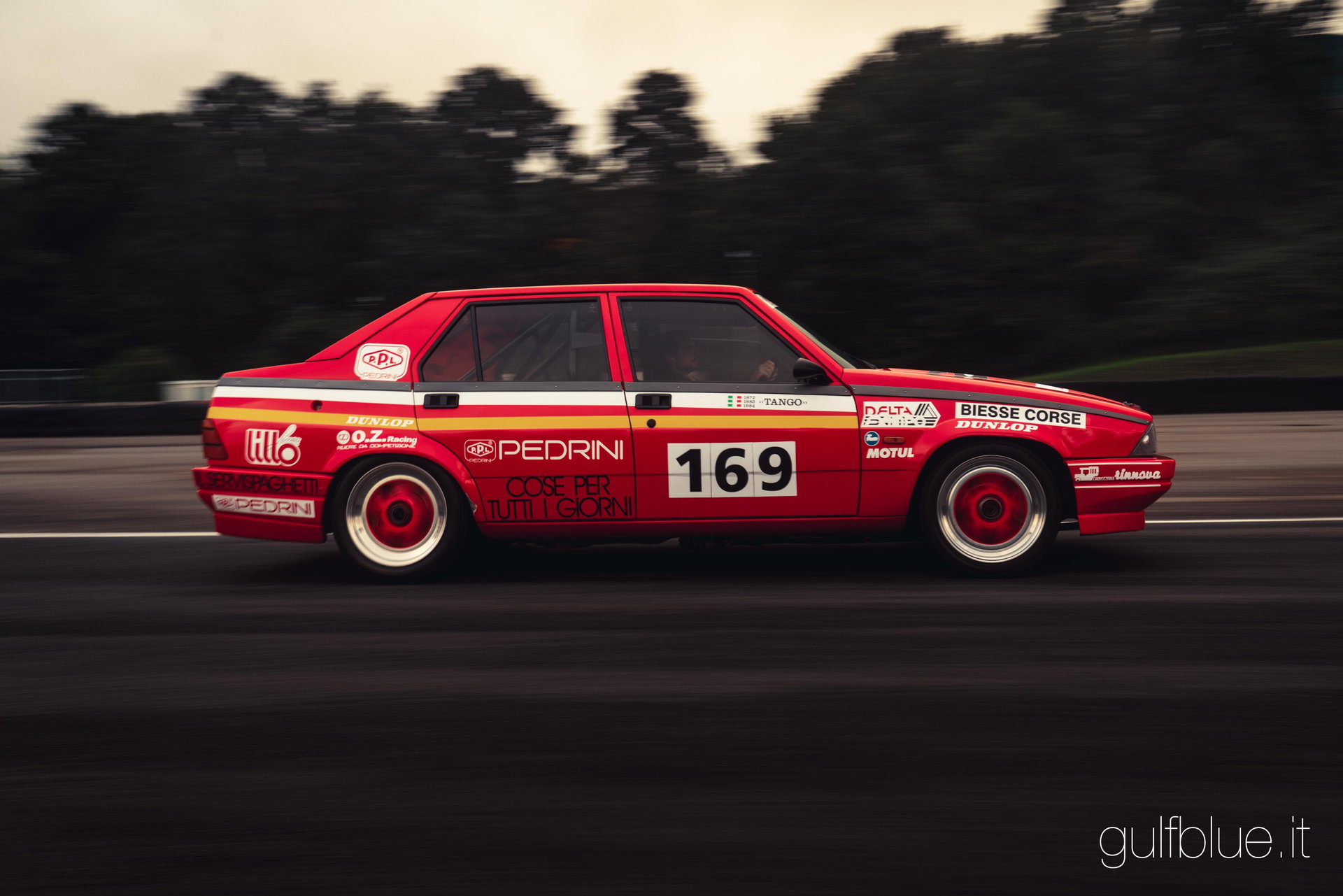 1986 Alfa Romeo 75 - V6 Quadrifoglio 2.5 Gruppo A, foto 4