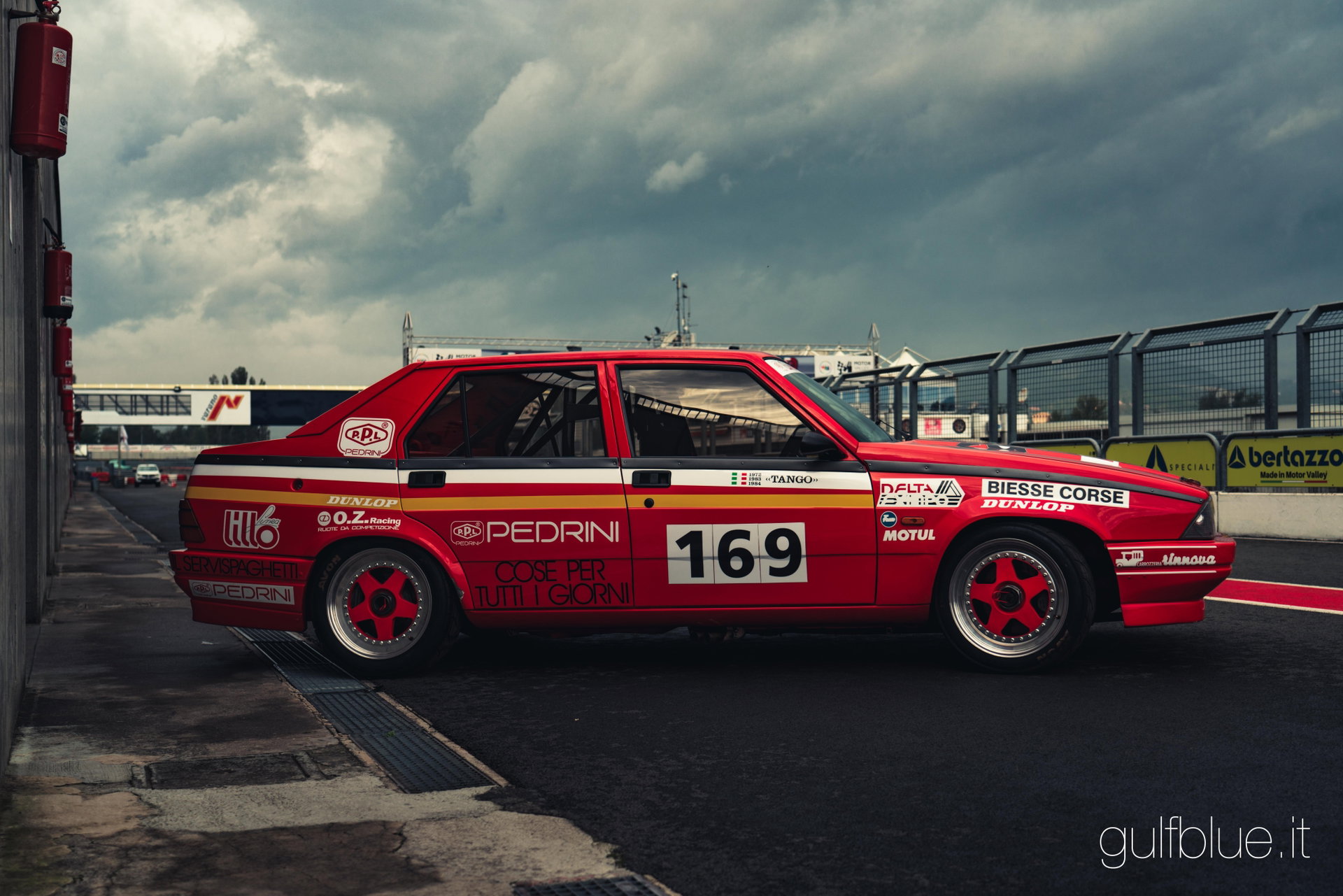 1986 Alfa Romeo 75 - V6 Quadrifoglio 2.5 Gruppo A, foto 11