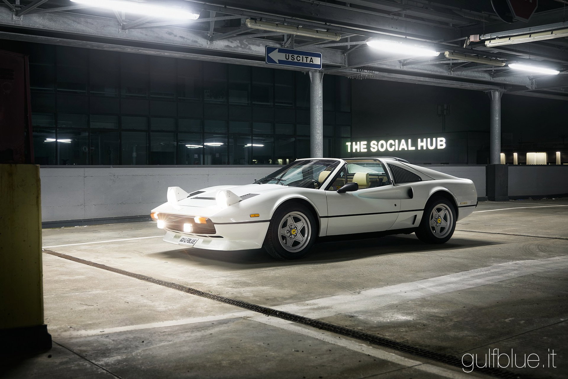 1985 Ferrari 208 - GTS Turbo, foto 3