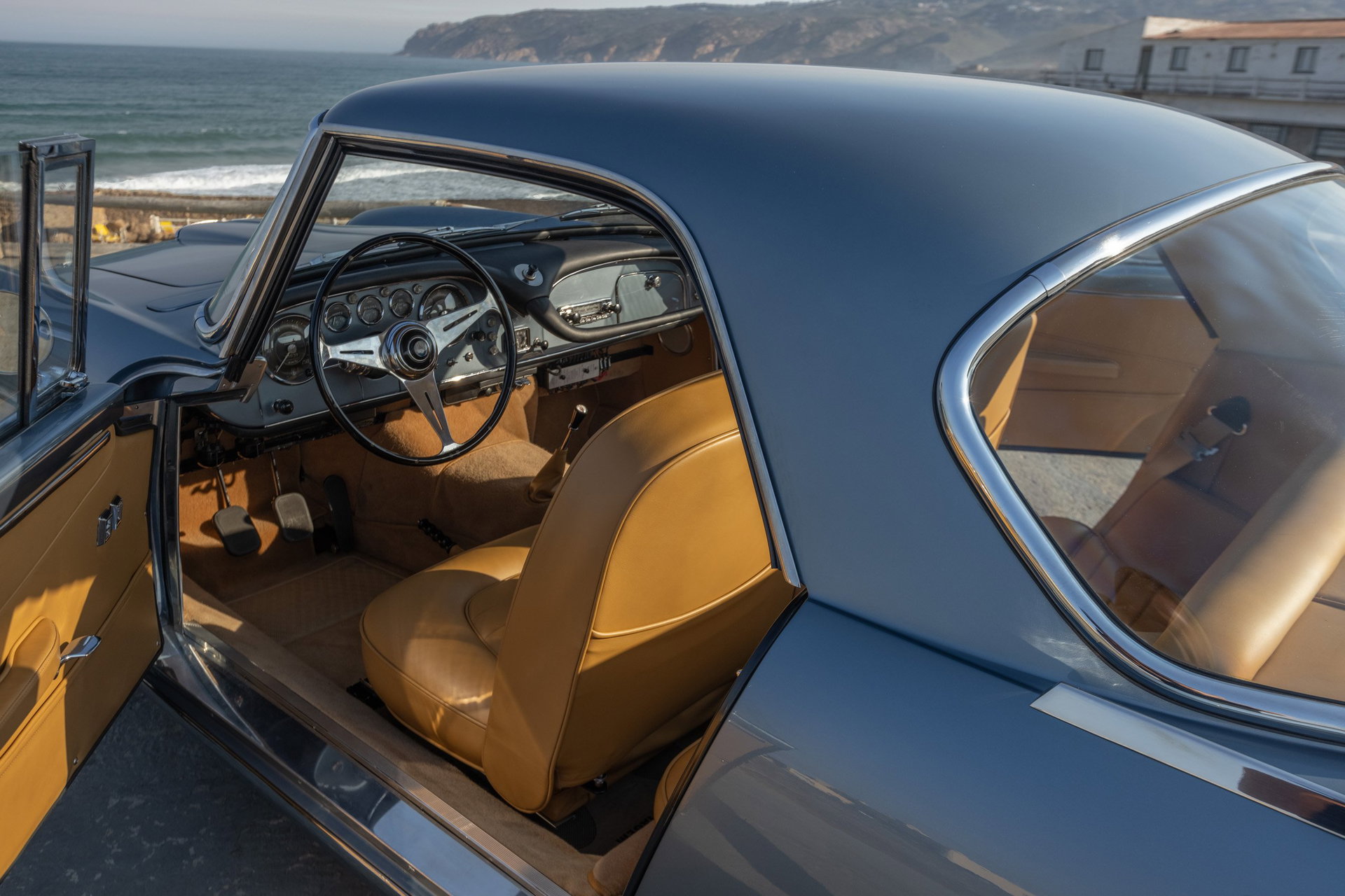 1961 Maserati 3500 - 100% nach Ihren Wünschen - perfekt restaurierte Maserati 3500 GT oder mit Patina technisch top, foto 2