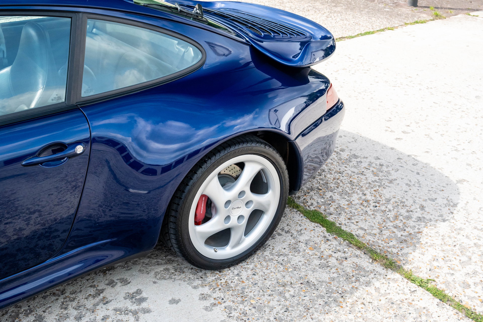 1995 Porsche 911 / 993 Turbo - 993 Turbo | L39N Iris Blue Metallic, foto 12