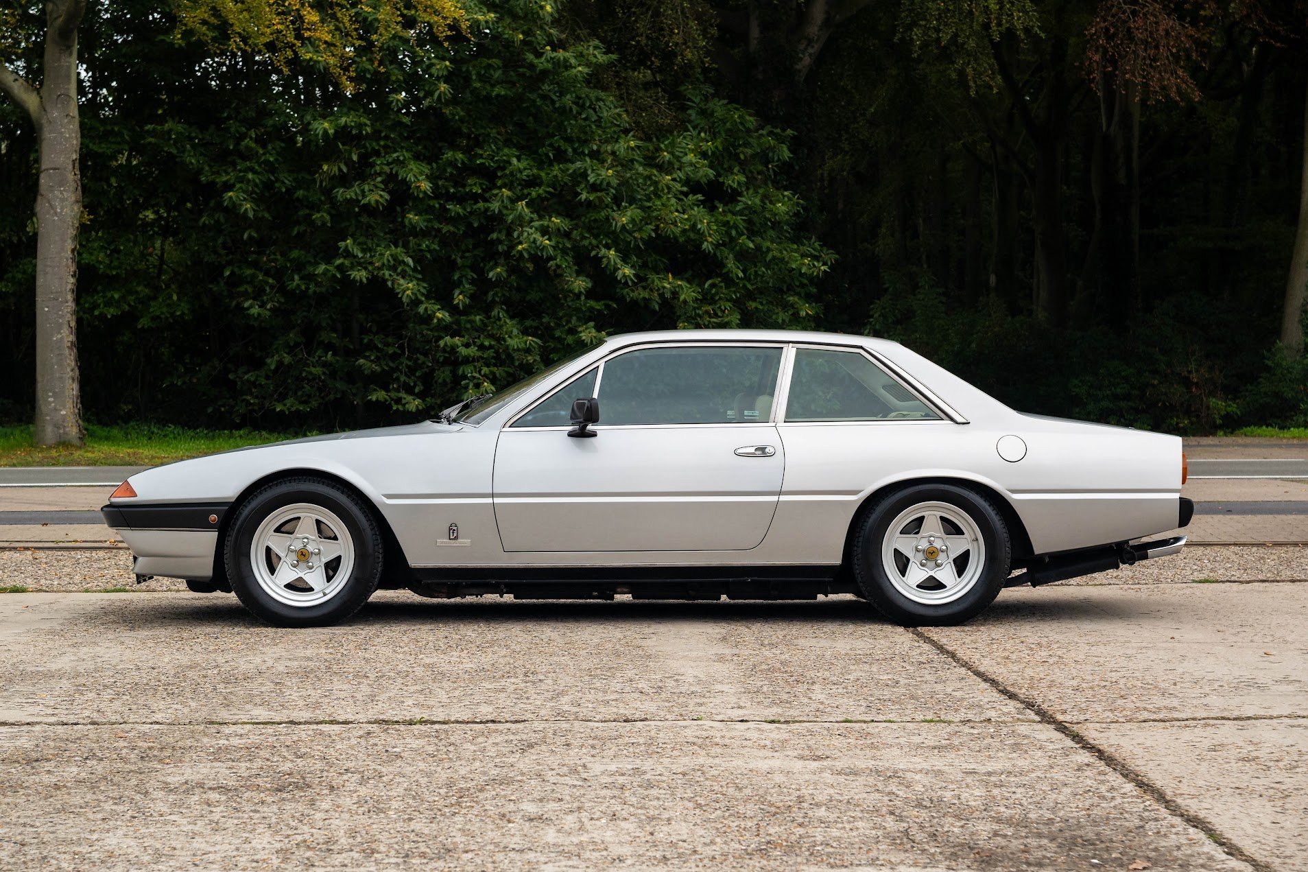 1981 Ferrari 400 - 400i | One of just 422 manual Ferrari 400i examples built, foto 10
